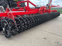 Combination de préparation du lit de semence Vegniek CrossMaster 450