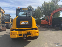 Chargeuse sur pneus telescopique JCB TM320s Agri