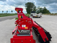 Herse rotative Kverneland H Series
