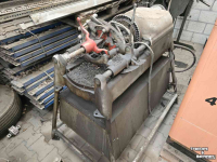 Autres machines et accessoires pour l'atelier et terrain  draadsnij machine