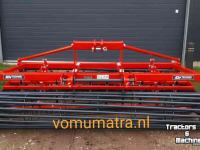Combination de préparation du lit de semence ADV Technik Frontzaaibedcombinatie  Frontverkruimelaar ook in 2,5 + 3,5 + 4 mtr.