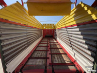 Autochargeuse Pottinger Europrofi 5000 L Opraapwagen