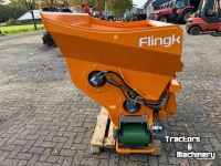 Distributeur de paille pour des logettes Flingk KSS-1015