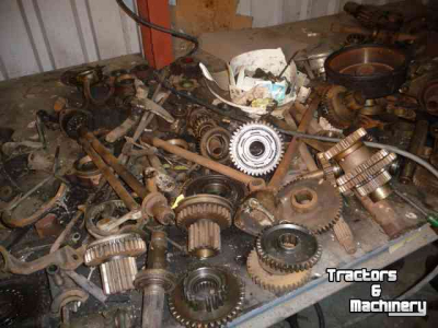 Pièces d‘occasion pour tracteurs Deutz 4006/4506/5006/5206/5506/6206