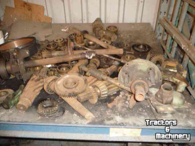 Pièces d‘occasion pour tracteurs Deutz 4006/4506/5006/5206/5506/6206
