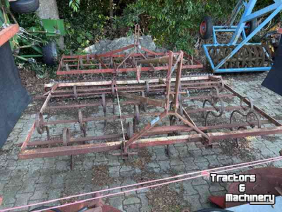 Cultivateur  triltand met rol