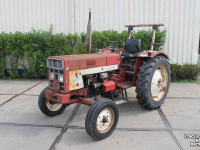 Tracteur International 453 Cormick IHC International Harvester Case-IH trekker tractor