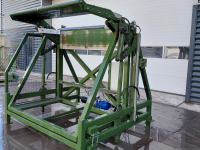 Basculeur de caisses Schouten KK-180-2  Kisten kantelaar,  box tipper, Kistenkipper