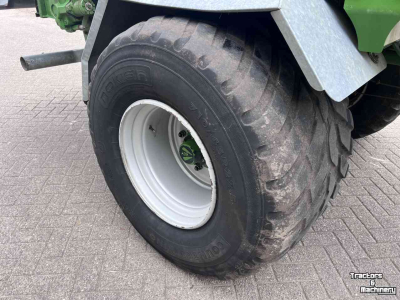 Epandeur de fumier Bergmann TSW 2120 E strooier