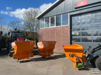 Épandeur de sciure pour des logettes Flingk KSS 1015 boxenstrooier / zaagselstrooier / instrooibak