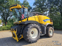 Ensileuse automotrice New Holland FR 780