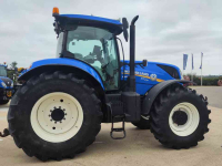 Tracteur New Holland T7.245 PC Sidewinder INT4