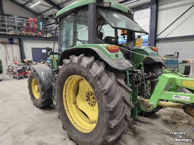 Tracteur John Deere 6400