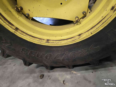 Tracteur John Deere 6400