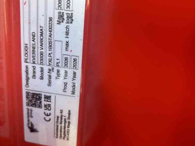 Charrues Kverneland 3300B variomat