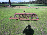 Cultivateur  Triltand cultivator met verkruimelrol rol