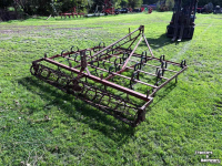 Cultivateur  Triltand cultivator met verkruimelrol rol