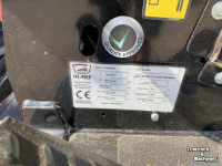 Chargeuse sur pneus Giant Giant G1500