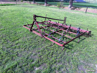 Cultivateur  Triltand cultivator met verkruimelrol rol