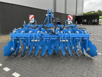 Déchaumeur à disques Lemken Rubin 10/300 met FRW540