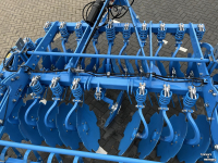 Déchaumeur à disques Lemken Rubin 10/300 met FRW540