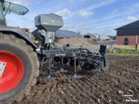 Cultivateur  Agroland Raptor 300 + Agriwir zaaimachine