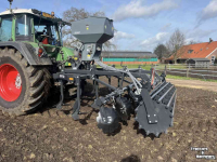 Cultivateur  Agroland Raptor 300 + Agriwir zaaimachine