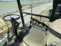 Ensileuse automotrice John Deere 5830