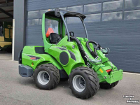 Chargeuse sur pneus Avant 645i Rental mini-shovel