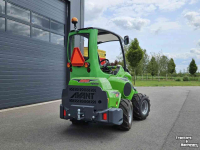 Chargeuse sur pneus Avant 645i Rental mini-shovel