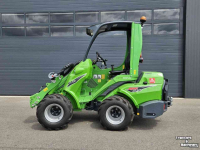Chargeuse sur pneus Avant 645i Rental mini-shovel