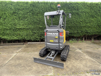 Mini pelleteuse Volvo ECR 18E
