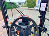 Tracteur pour vignes et vergers Case Quantum 110N Stage V Cab CAT 4