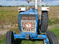 Tracteur Ford 4000