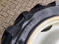 Roues, Pneus, Jantes, Barillets Jumelage Michelin 12.4R32 op 6 gaats velg