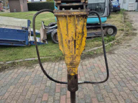 Marteau brise-roche Atlas Copco schiethamer cw 10 van 6 tot 10 ton