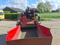 Moissonneuse batteuse  Hege 125b combine