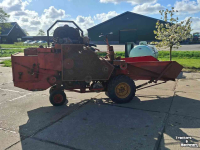 Moissonneuse batteuse  Hege 125b combine