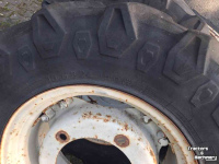 Roues, Pneus, Jantes, Barillets Jumelage Pirelli 13.6-R24 en 14.9/R38
