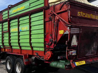 Plate-forme de coupe & pickup Strautmann STRAUTMAN 230 DO Opraapdoseerwagen