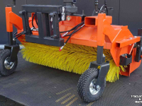 Balayeur Hofstede Veegmachine Model TOP-MT Borstel 60cm voor mini loader verreiker shovel heftruck