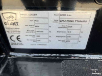 Chargeuse sur pneus Giant G2300 X-TRA