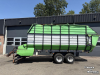 Autochargeuse Deutz K570 opraapwagen