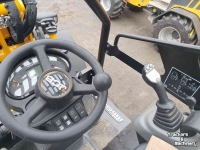 Chargeuse sur pneus JCB 403  plus