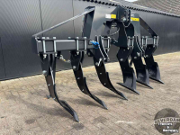 Décompacteur  Agroland TPC 300 diepwoeler met hef