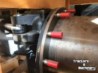 Tracteur New Holland VOORAS Compleet voor NewH T8.xxxx Parts nr:84357980