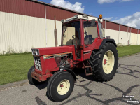 Tracteur International 845XL 2wd