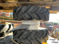 Roues, Pneus, Jantes, Barillets Jumelage BKT 200/70R16