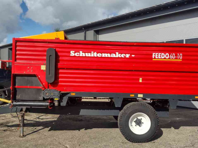 Remorque distributrice Schuitemaker Feedo 60-10