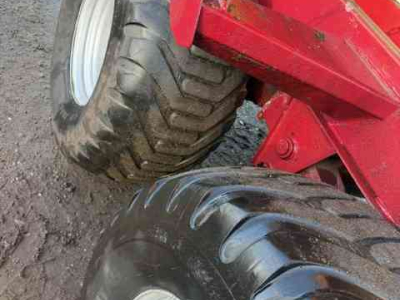 Benne agricole Peecon KW 1300